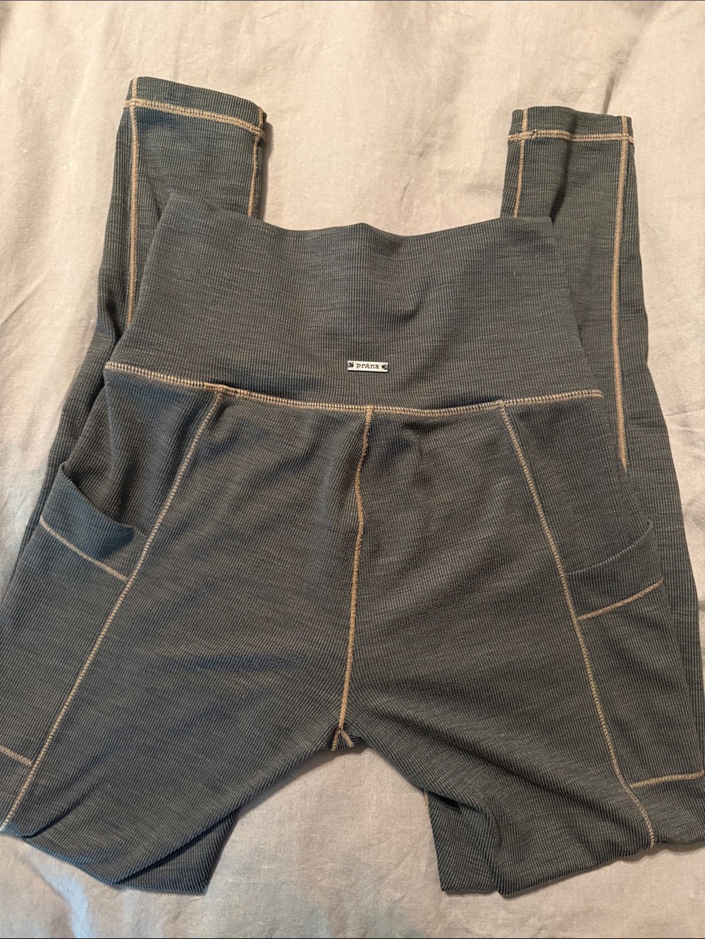 Prana High-Rise Pocket Leggings in Charcoal with Tan Stitching